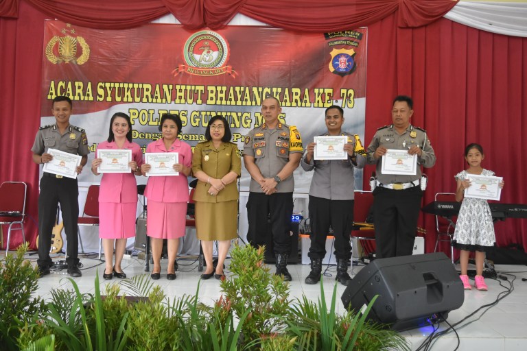 Wakil Bupati Gunung Mas Mengucapkan Selamat HUT Bhayangkara ke- 73