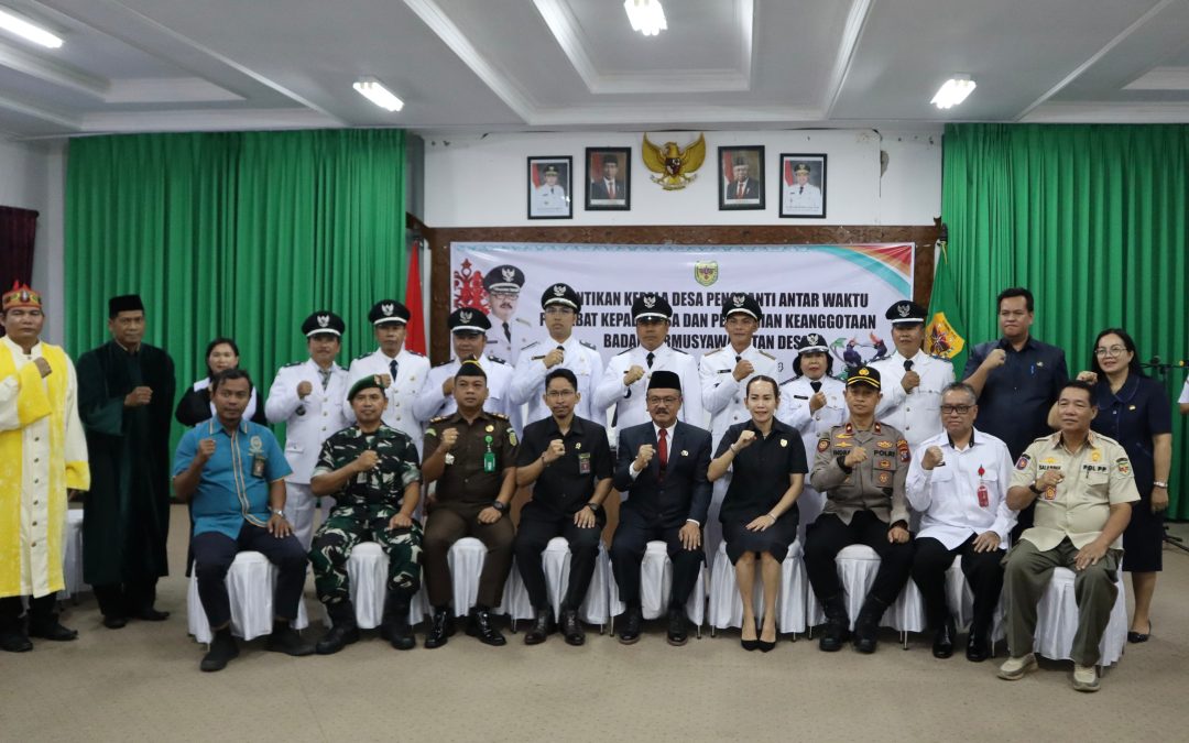 Pj. Bupati Gumas Ingatkan Kades dan BPD Menjalankan Tugas dengan Penuh Tanggung Jawab
