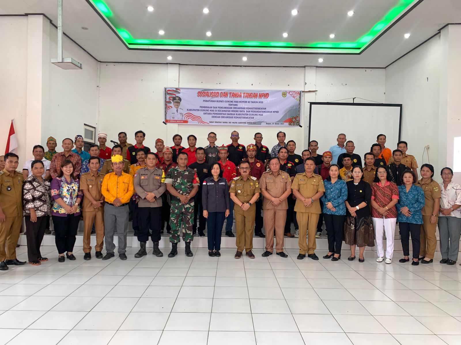 Pj. Bupati Gumas Sampaikan Sosialisasi Peraturan Bupati Gunung Mas Nomor 40 Tahun 2023 di Kec. Mihing Raya