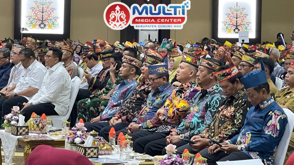 Bupati Gumas Hadiri Rakor Penyelenggaraan Pemerintahan Desa dan Peluncuran Koperasi Merah Putih