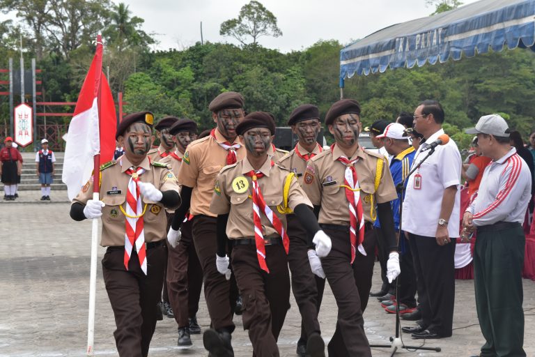 Lomba Gerak Jalan Putera – Puteri Pelajar, Meriahkan Hut RI ke – 73