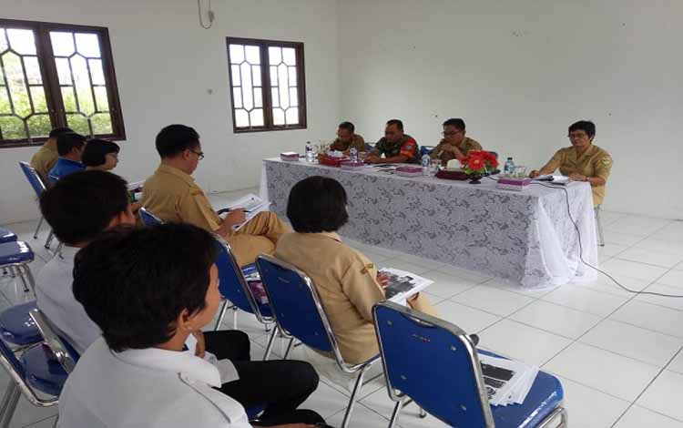 Rapat Persiapan Upacara  Hari Pahlawan