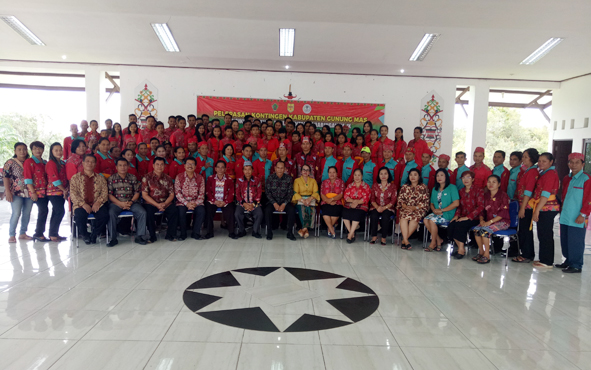 Bupati Gunung Mas Melepas Kontingen FTIK Ke Tamiang Layang