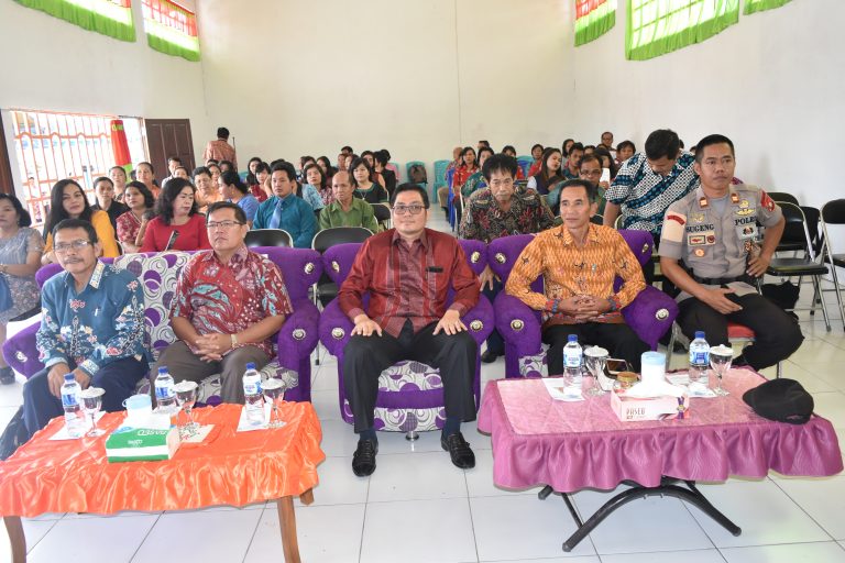 Wakil Bupati Gumas Hadiri Safari Kasih Desa Jangkit