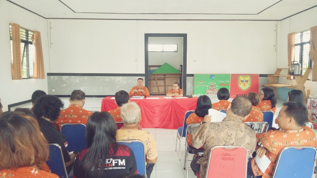 Hal Ini Disampaikan Tegas Kadis Kominfo,SP Saat Rapat Bersama Staf