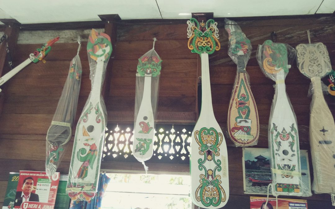 Ini Faktanya…! Ternyata Membuat “Kecapi Tingang”  Bukan Hal Yang Mudah