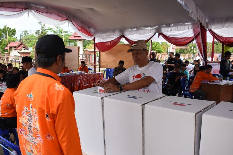 Mendekati Hari Pemilu, Peserta Lakukan Simulasi Pencoblosan