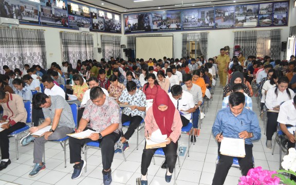 Rekrut PTT, 327 Peserta Ikuti Tes Tertulis