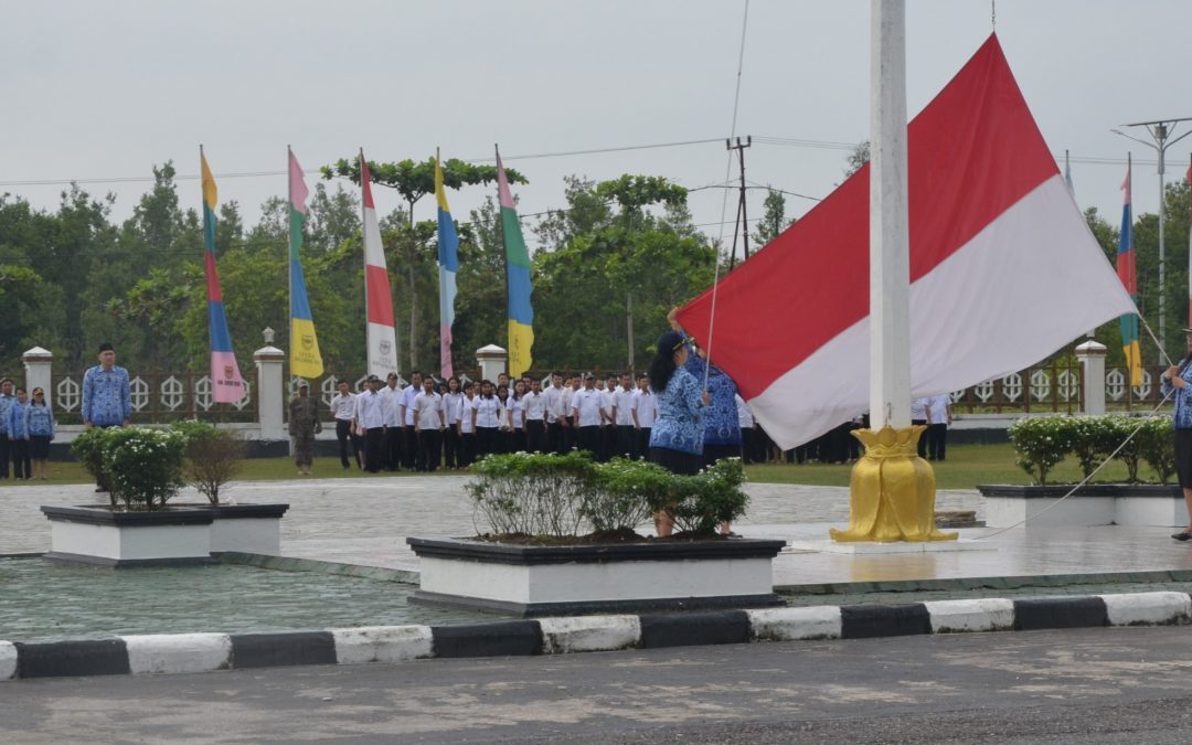 “HUT KORPRI Ke 48” Sekda Gumas Ajak ASN Lakukan Pelayanan Terbaik Kepada Masyarakat, Bangsa dan Negara.