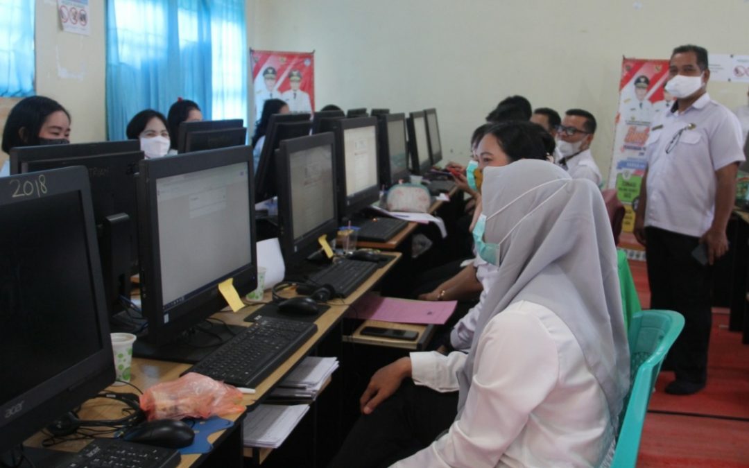 Ujian Sekolah, SMAN 1 Kurun Persiapkan 262 Unit Gawai