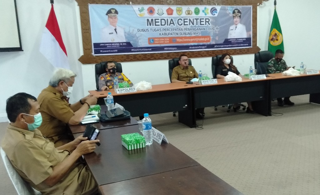 Pemkab Gumas Mengikuti Vidcon, Terkait Pencegahan Dan Penanganan Karhutla di Kalteng