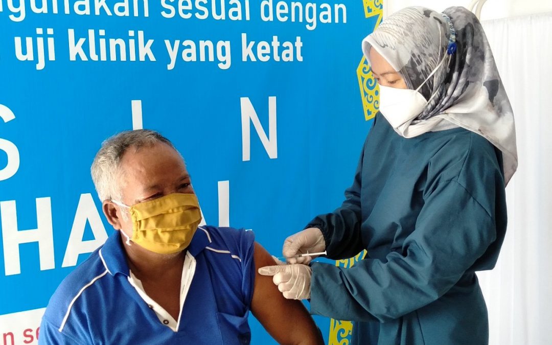 Vaksinasi Massal bagi Lansia ditargetkan 300 Orang