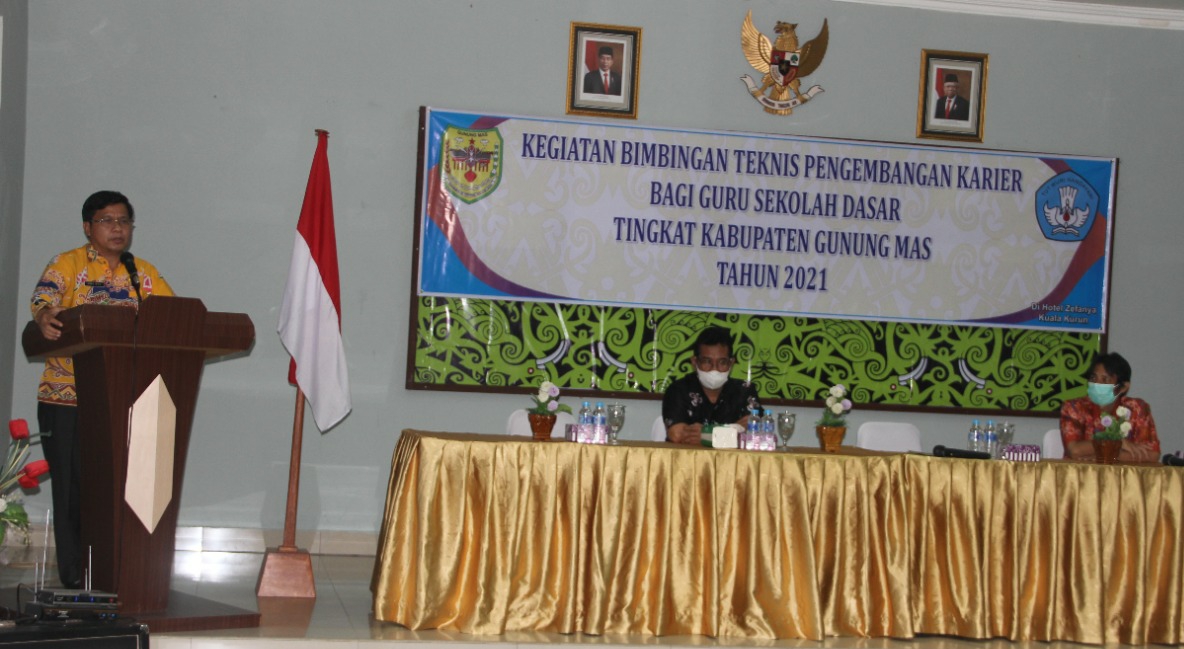 Guru Dilatih Kuasai IT dalam Mengolah e-Raport