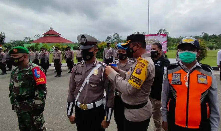 Polres Gunung Mas Apel Gelar Pasukan Patuh Telabang 2021