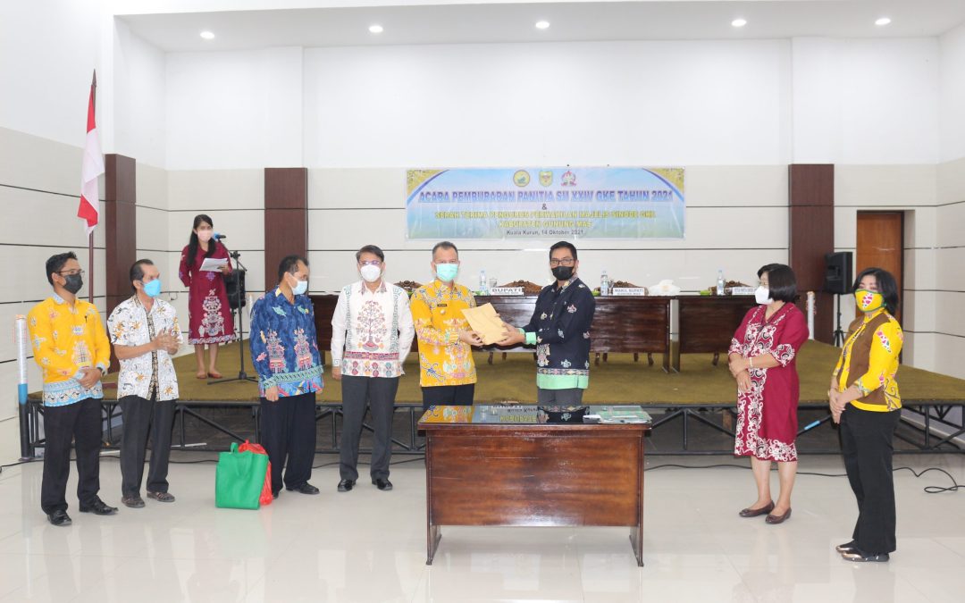 Bupati Gumas Menghadiri Pembubaran Panitia Sinode Umum XXIV GKE