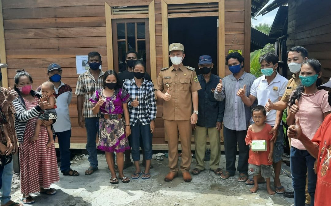 Bupati Gumas  Resmikan Puluhan Unit Rumah tidak Layak Huni, yang Sudah Selesai