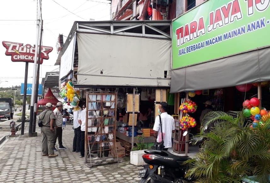 Disperindag Gumas Lakukan Penertiban di Ruko Milik Pemerintah Daerah