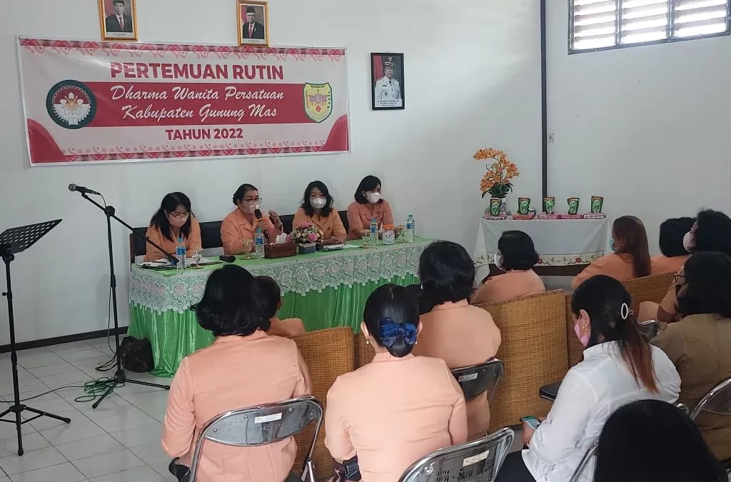 Pertemuan Rutin  Anggota DWP Gumas