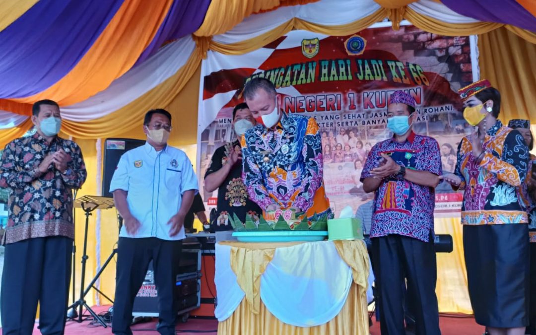 Hari Jadi SMPN 1 Kurun dimeriahkan dengan berbagai Lomba