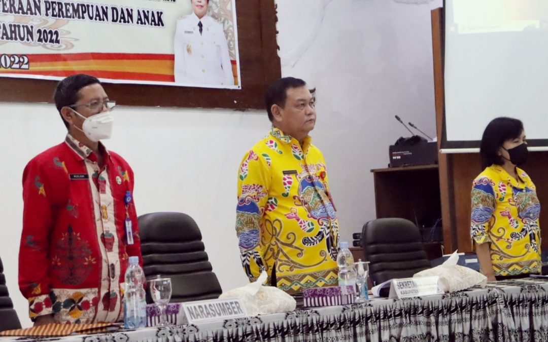 Sekda Gumas buka Pertemuan Forum Partisipasi Publik untuk Kesejahteraan Perempuan dan Anak