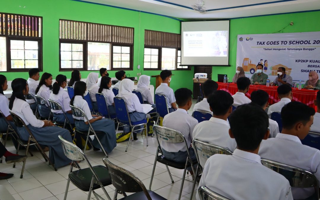 KP2KP Kuala Kurun Gelar Edukasi Perpajakan di SMA Negeri 1 Tewah