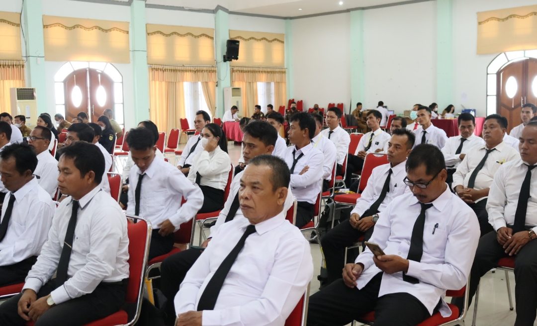 Bupati Gumas : Kades diminta Laksanakan Tugas sesuai dengan RPJMDes