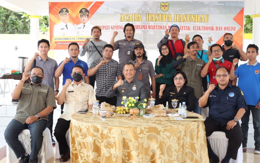 Bupati Gumas adakan Acara Hasupa Hasundau bersama PWI Kabupaten Gunung Mas