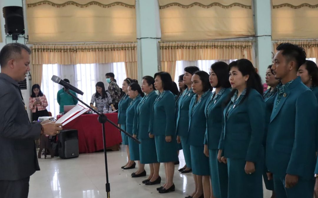 Bupati Gunung Mas Kukuhkan Pengurus TP-PKK Masa Bakti 2019 – 2024