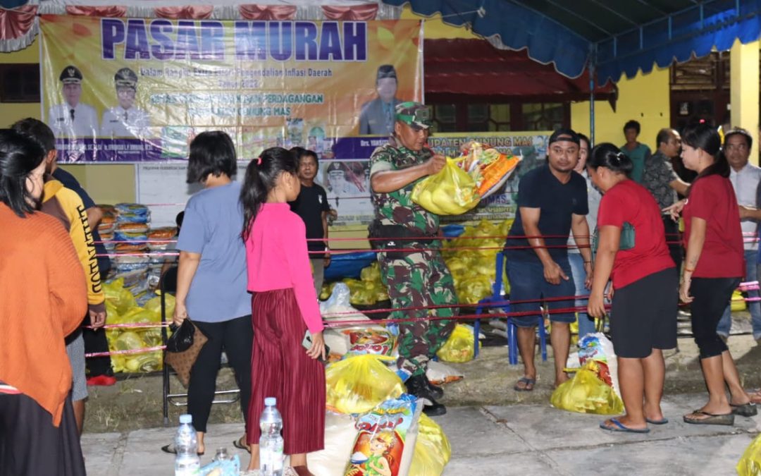 Bantu Masyarakat Gunung Mas Kurang Mampu, dengan Pasar Murah
