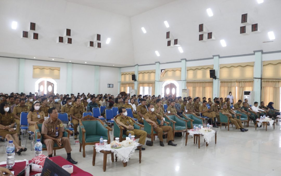 Wabup Gumas membuka  kegiatan Pelatihan Penyusunan Dokumen RPJMDesa pada 41 Desa