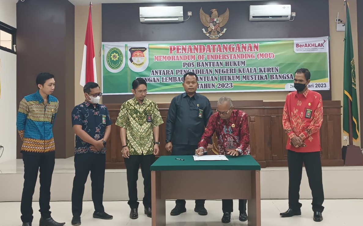 PN Kuala Kurun Tandatangani MoU dengan Lembaga Bantuan Hukum Mustika Bangsa