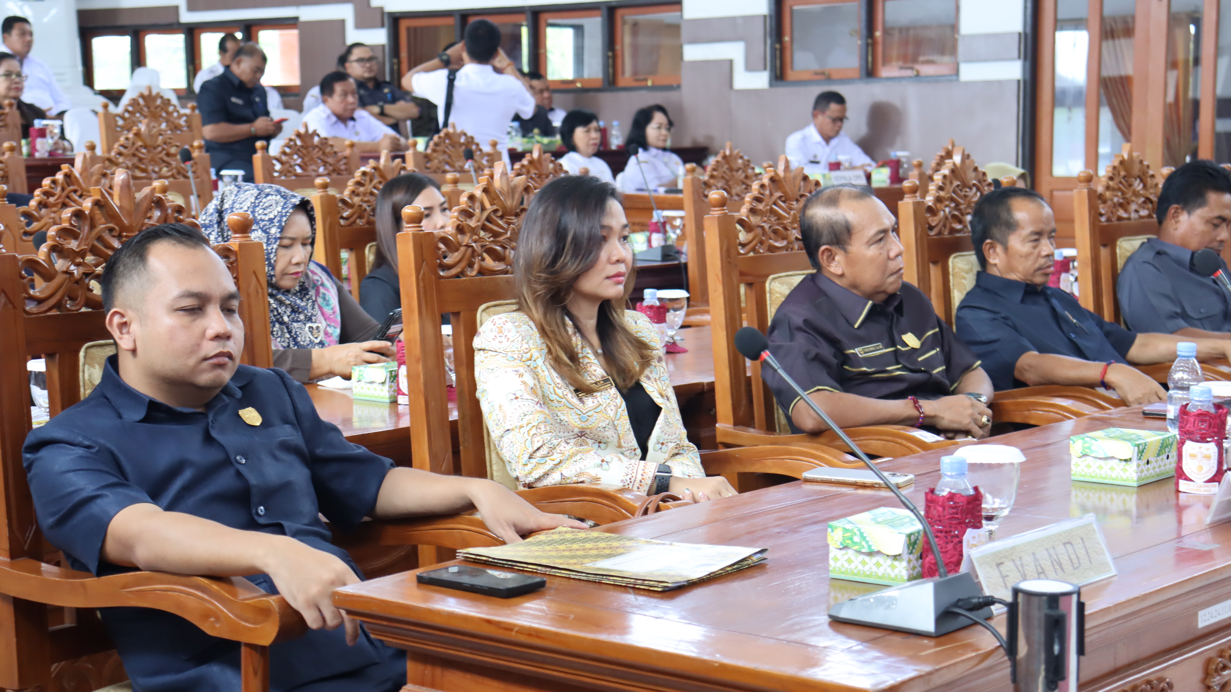 DPRD GUMAS GELAR SIDANG PARIPURNA KE 4 TAHUN 2023