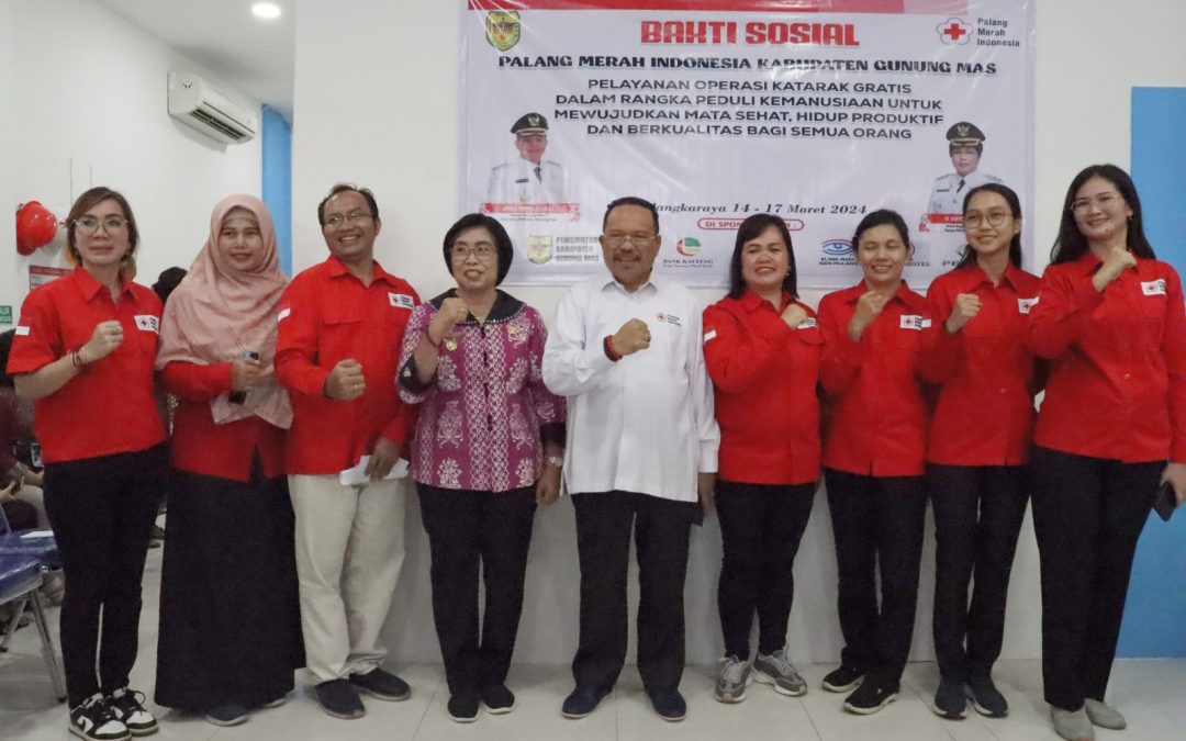 Wabup Gumas Pantau Pelaksanaan Operasi Katarak bagi Warga Gunung Mas