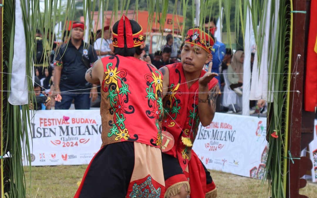 Kontingen Gumas Raih Juara Harapan I Lomba Lawang Sakepeng