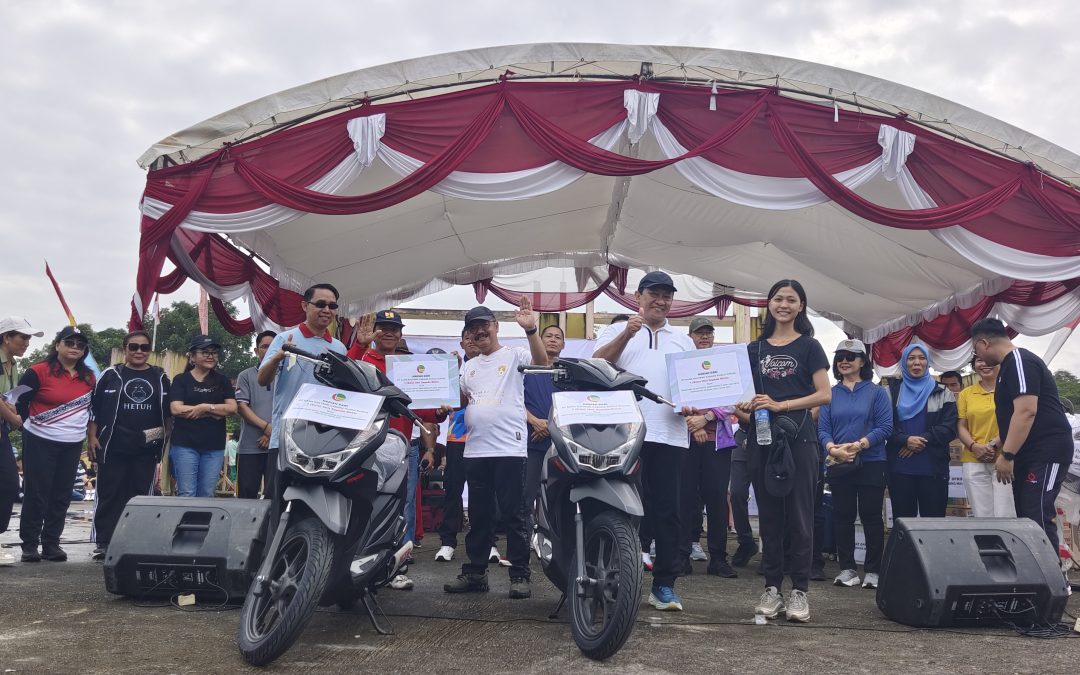 Wagub Kalteng Hadiri Kegiatan Jalan Sehat di Kuala Kurun