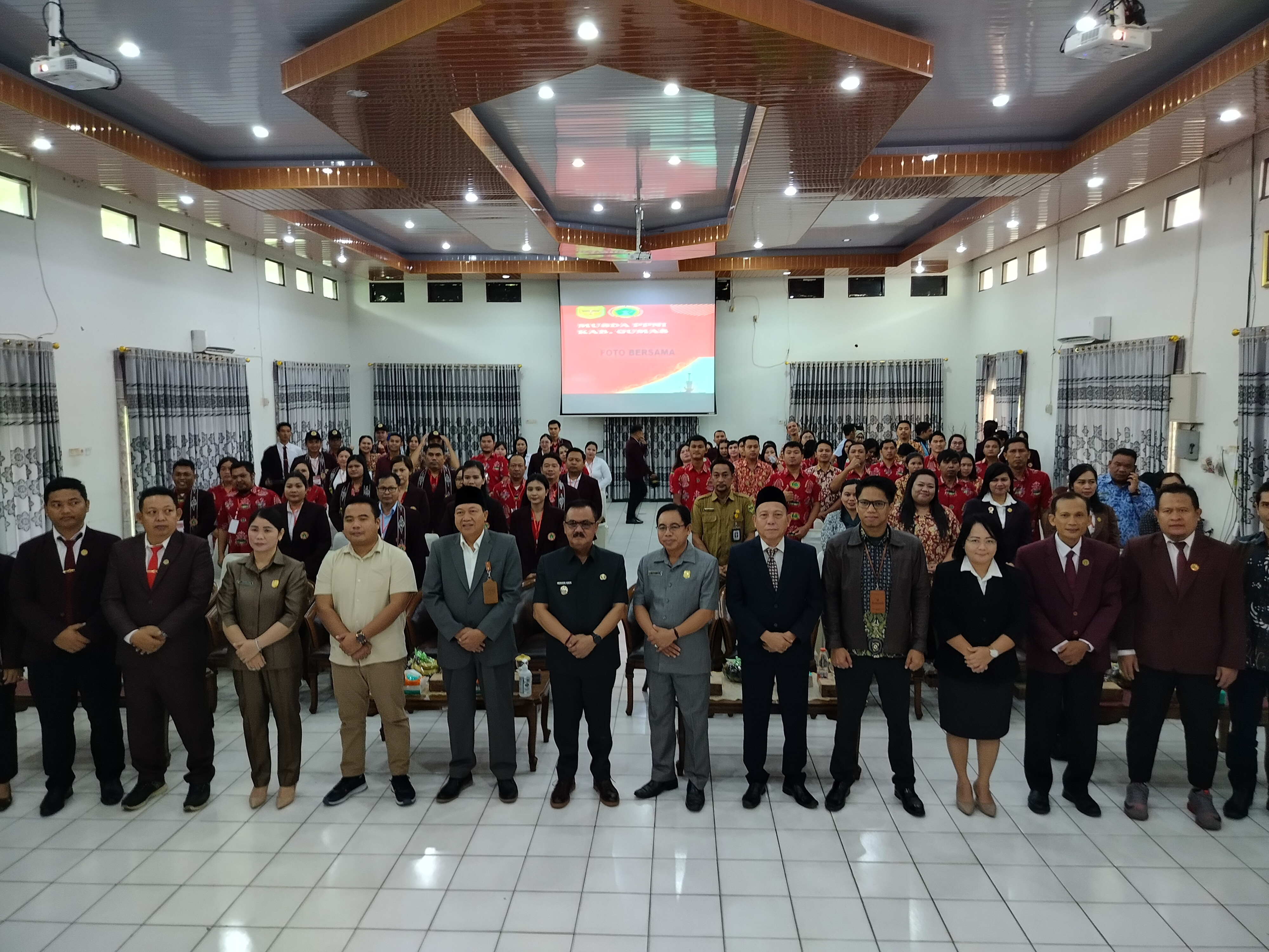 Pj. Bupati Gumas Buka Musyawarah Daerah IV Persatuan Perawat Indonesia (PPNI)