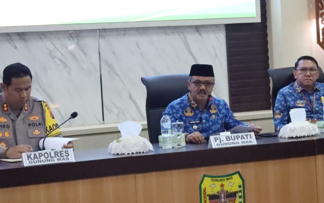 Pj. Bupati Gumas Pimpin Rapat Koordinasi Bahas Pembentukan Satgas Pengawasan Larangan Truk PBS