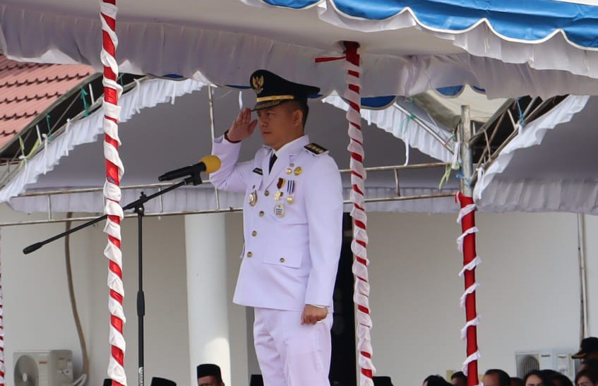 Bupati Gumas Pimpin Upacara Peringatan Hari Otonomi Daerah ke-29 dan Apel Kesiapsiagaan Bencana