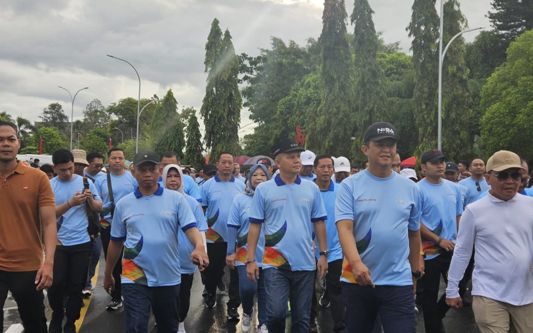 Bupati Gumas Hadiri Fun Walk dan Peluncuran Fitur QRIS Bank Kalteng