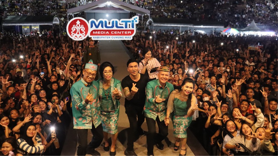 Semarak Menggelegar! Anji Hipnotis Puluhan Ribu Warga Gunung Mas di Malam Puncak HUT ke-23