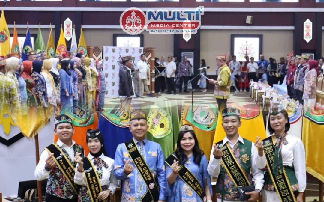 Bupati Gumas Dikukuhkan Sebagai Ayah Bunda GenRe dan Orang Tua Asuh GENTING, Komitmen Wujudkan Generasi Emas 2045