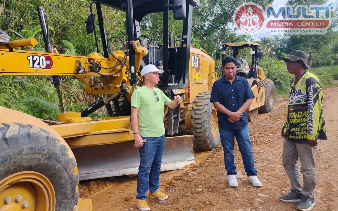 Bupati Gunung Mas Tinjau Perbaikan Jalan Tumbang Sian – Tumbang Napoi: Komitmen Tegas untuk Infrastruktur Berkelanjutan