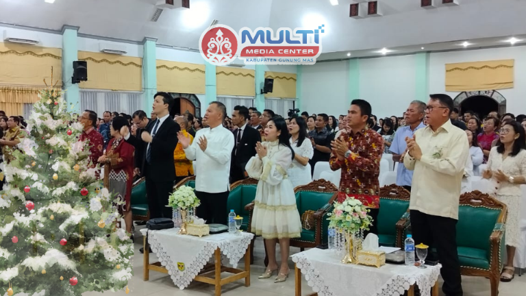 Pemkab Gunung Mas Rayakan Natal 2025 dengan Penuh Sukacita dan Kebersamaan